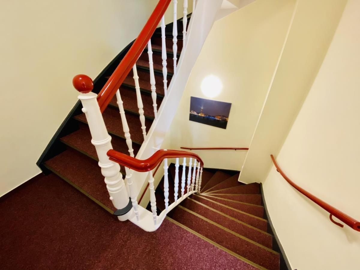 Promenadenblick/Captains-Suite Rostock Extérieur photo
