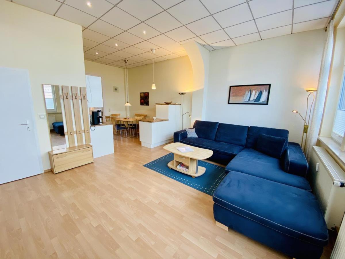 Promenadenblick/Captains-Suite Rostock Extérieur photo